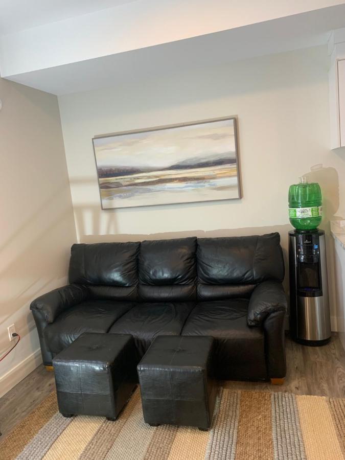 Modern 2Br Guest House In North נאנאימו מראה חיצוני תמונה