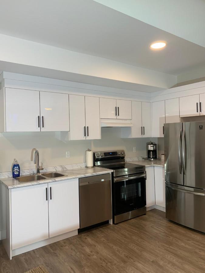 Modern 2Br Guest House In North נאנאימו מראה חיצוני תמונה