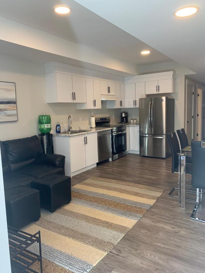 Modern 2Br Guest House In North נאנאימו מראה חיצוני תמונה